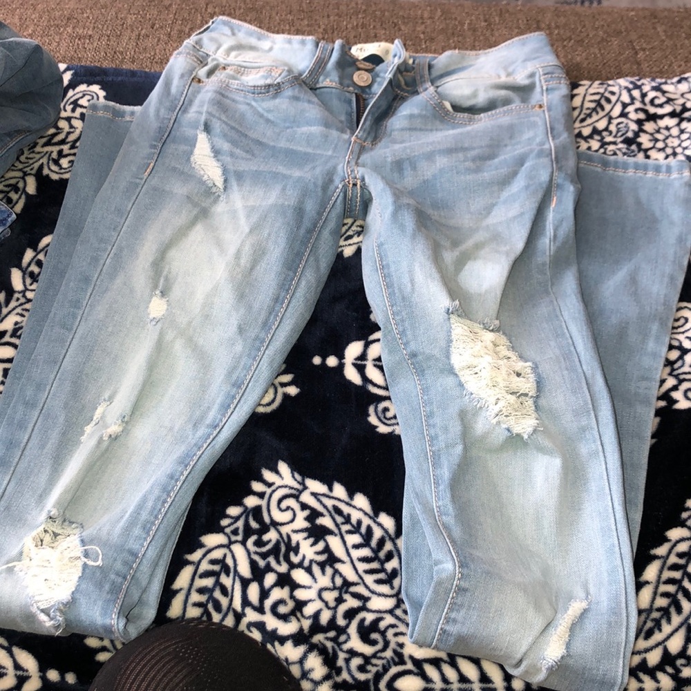 Women’s ripped bootcut jeans